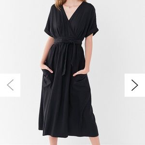 uo gabrielle black linen midi wrap dress